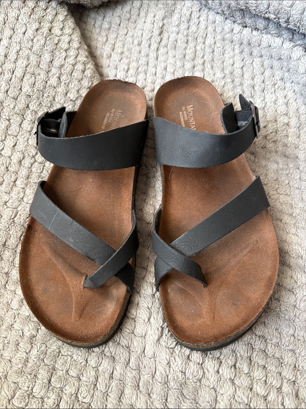 White Mountain Black Strappy Sandals